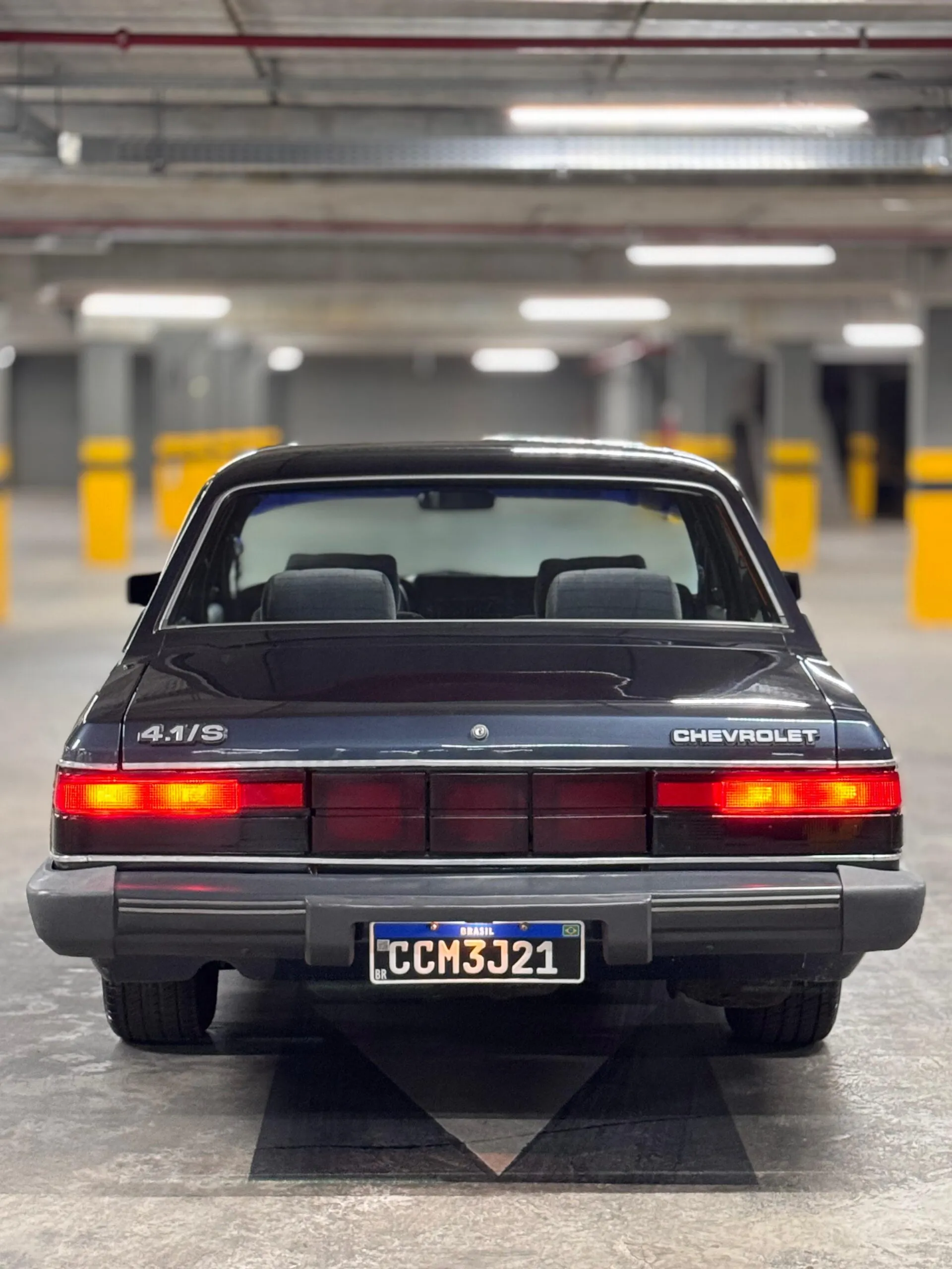 Galeria Opala Diplomata SE 4.1 1988 imagem 13