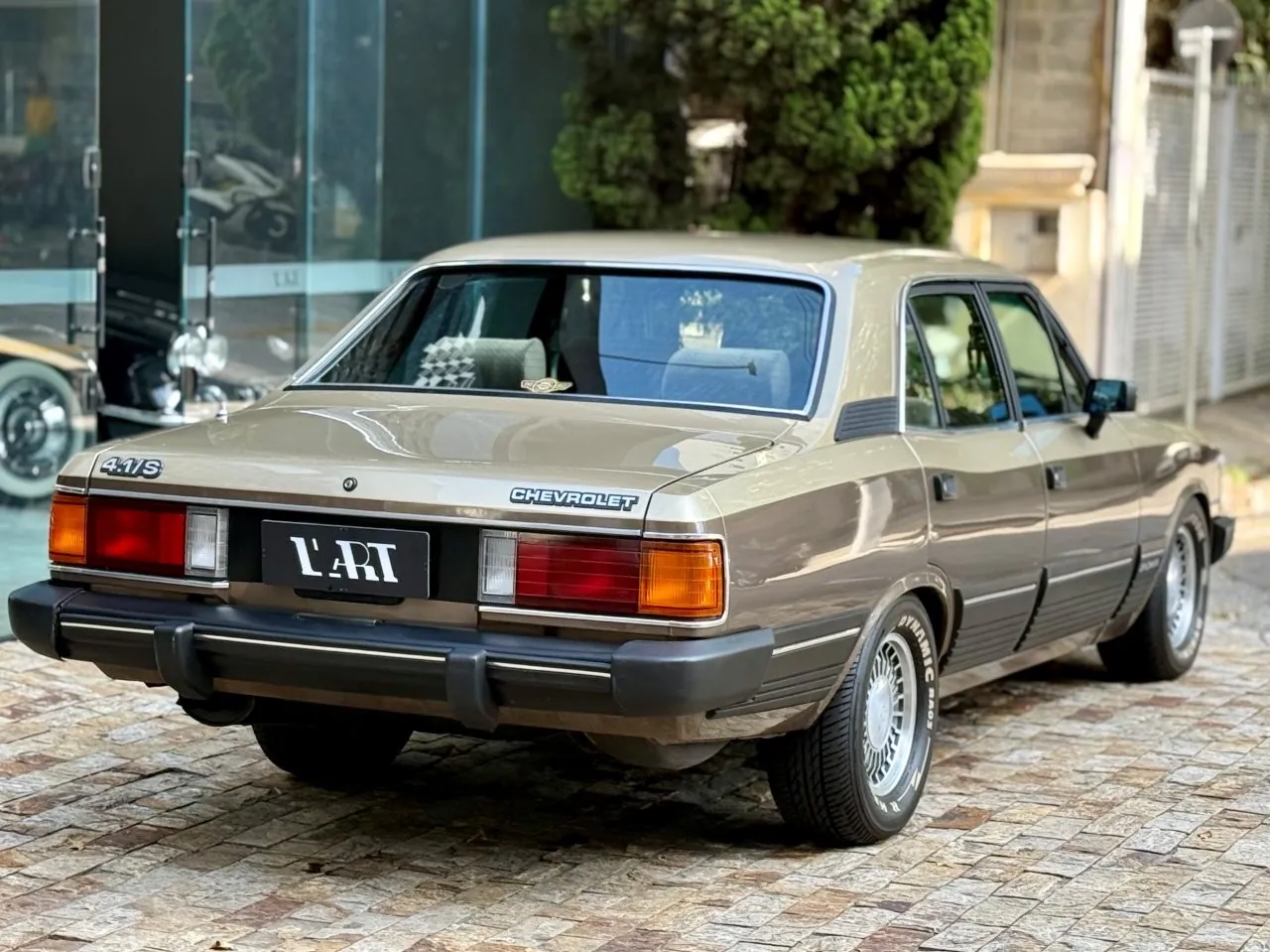 Detalhes de Estrutura Opala