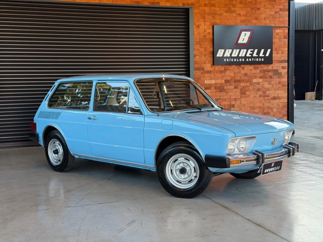 VW Brasília 1978 Azul Colonial após revisão do conjunto rodante