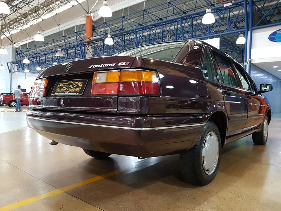 VW Santana CLi 1993 durante análise para teste de rodagem