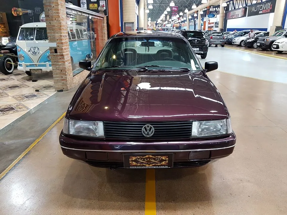 Vista externa do Volkswagen Santana CLi 1993 para análise de originalidade