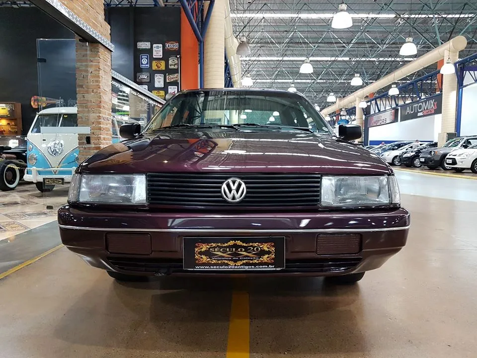 Interior e acabamento do Volkswagen Santana CLi 1993