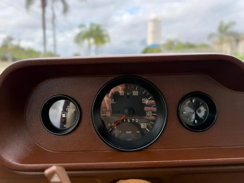 Peças e componentes de acabamento da Volkswagen Brasília 1978
