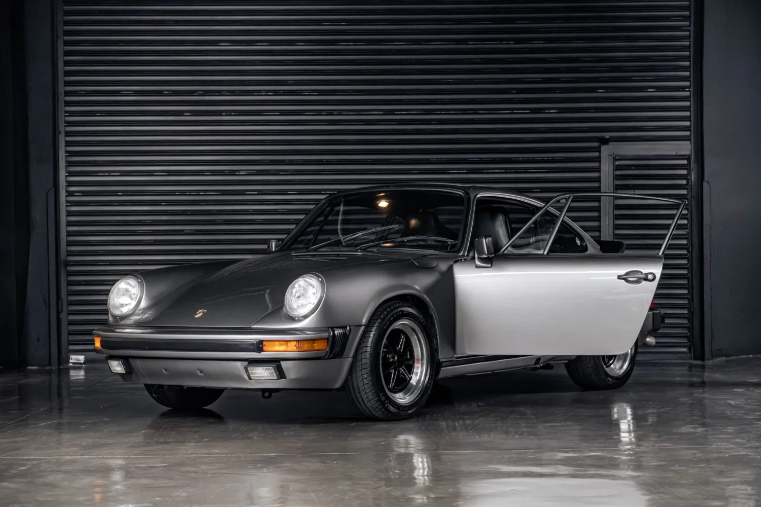 Painel e instrumentos do Porsche 911 Carrera 3.2 1986