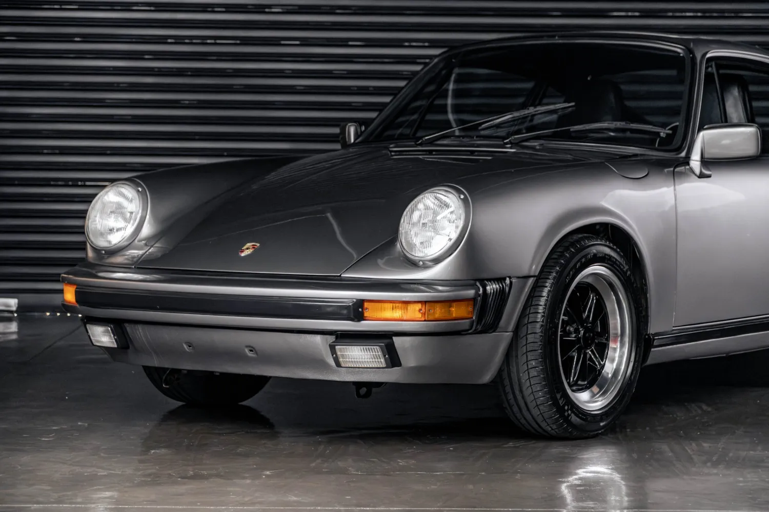 Detalhes de conservação do Porsche 911 Carrera 3.2 1986