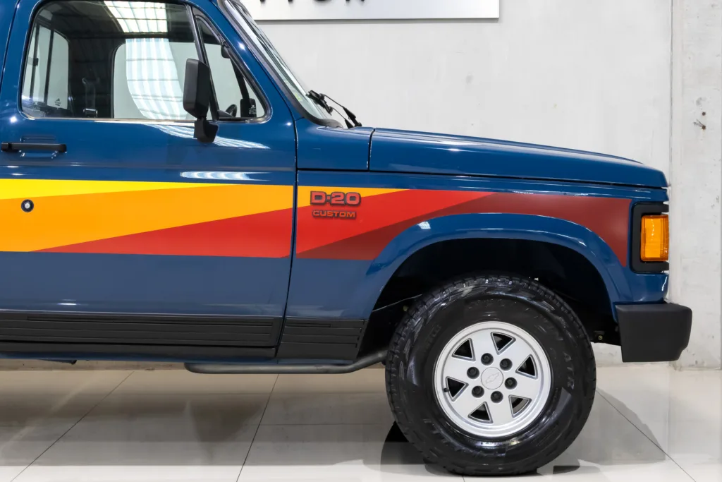Chevrolet D20 Deluxe 1988 em documentação histórica