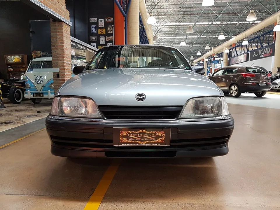 Chevrolet Omega GLS 2.2 ano 1997 - registro fotográfico do exemplar 4