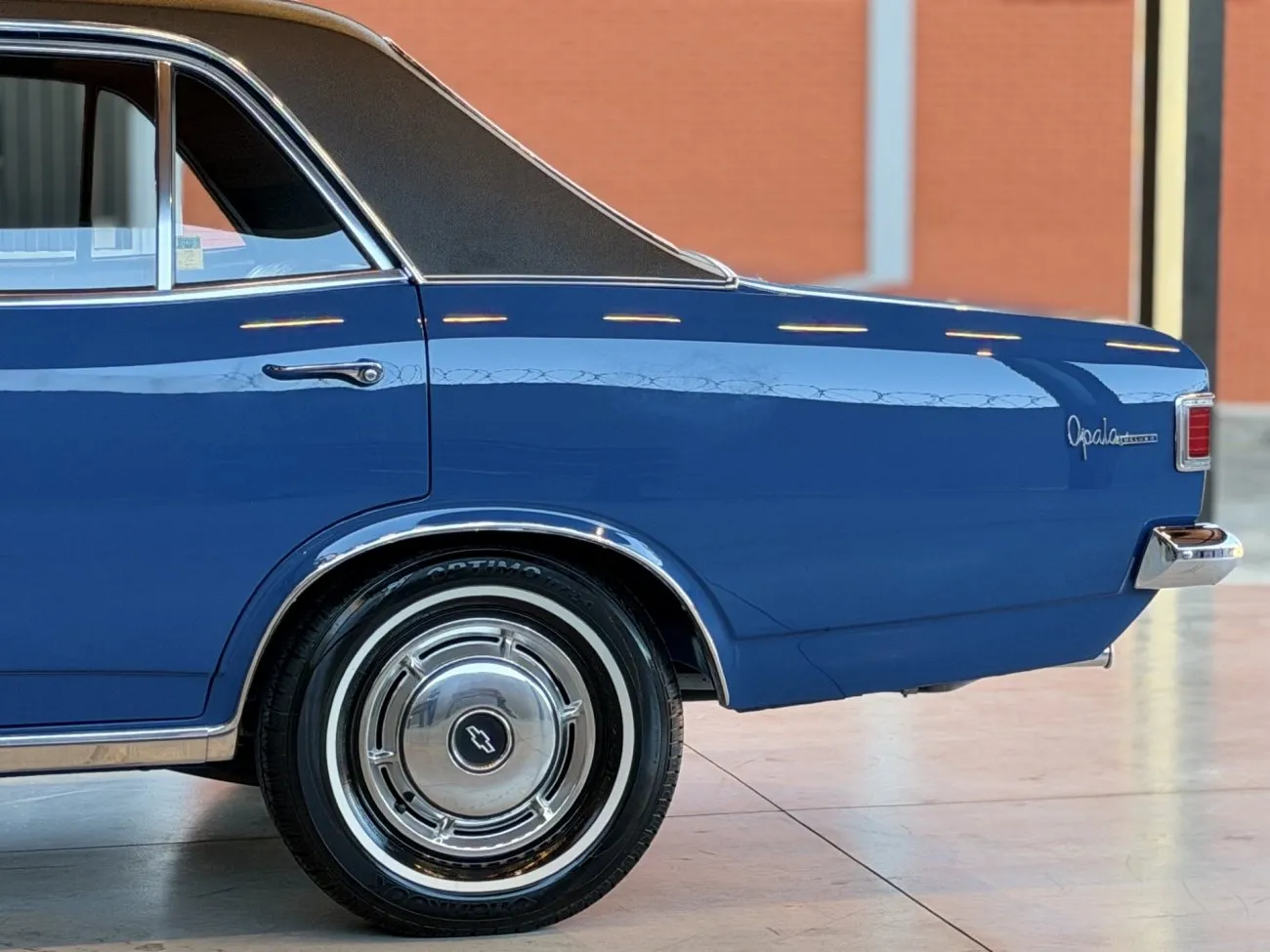 Chevrolet Opala De Luxo 1971 preparado para teste de rodagem