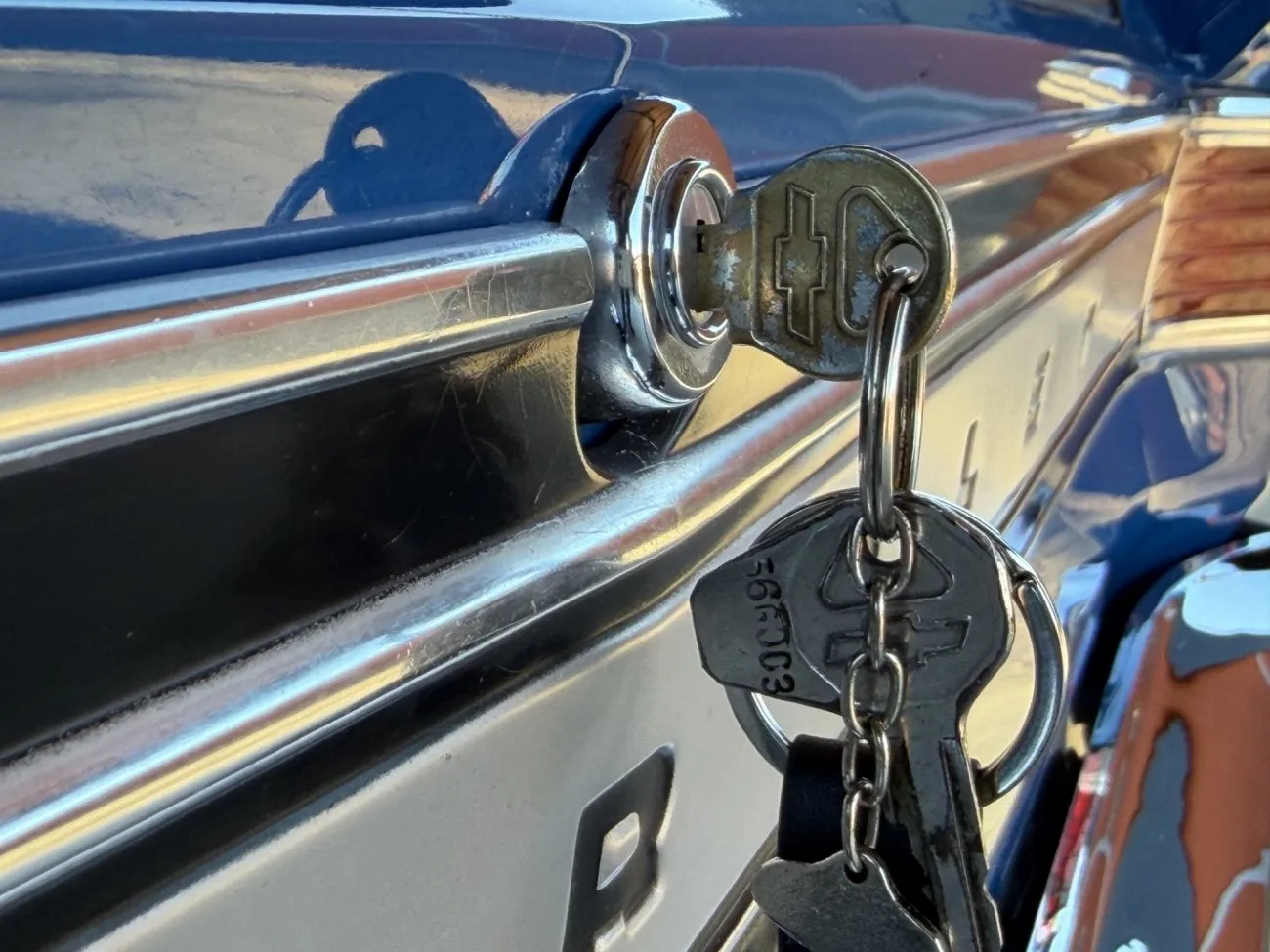 Carroceria do Opala De Luxo 1971 para inspeção de alinhamento