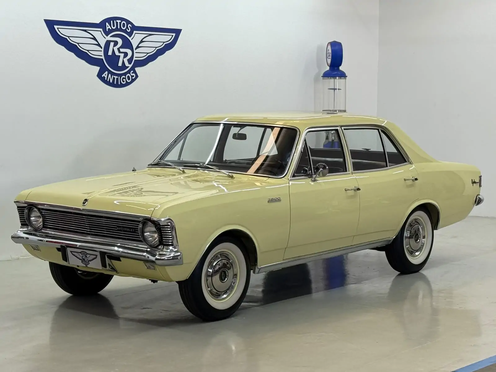 Chevrolet Opala Sedan 4 portas De Luxo 2.5 1970 Amarelo Oásis - foto 1
