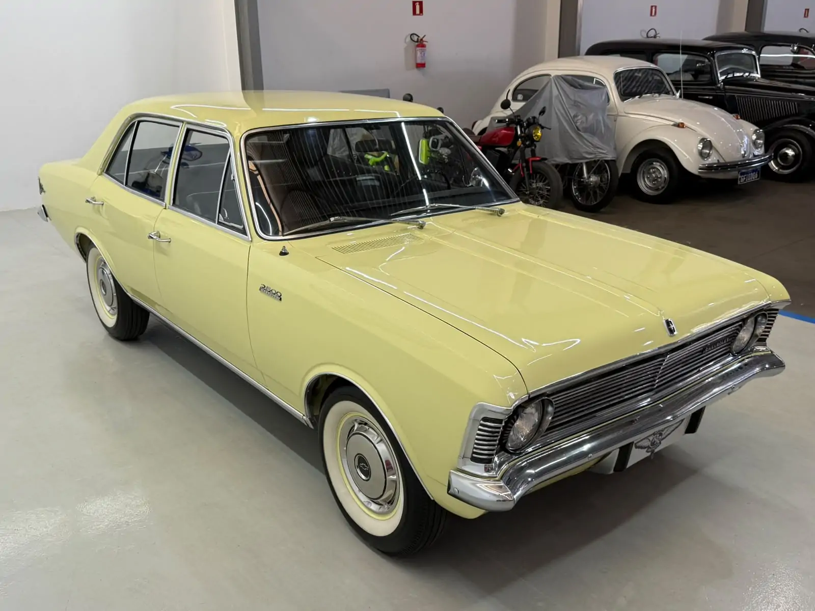 Chevrolet Opala De Luxo 1970 para análise de peças e acabamento - foto 21