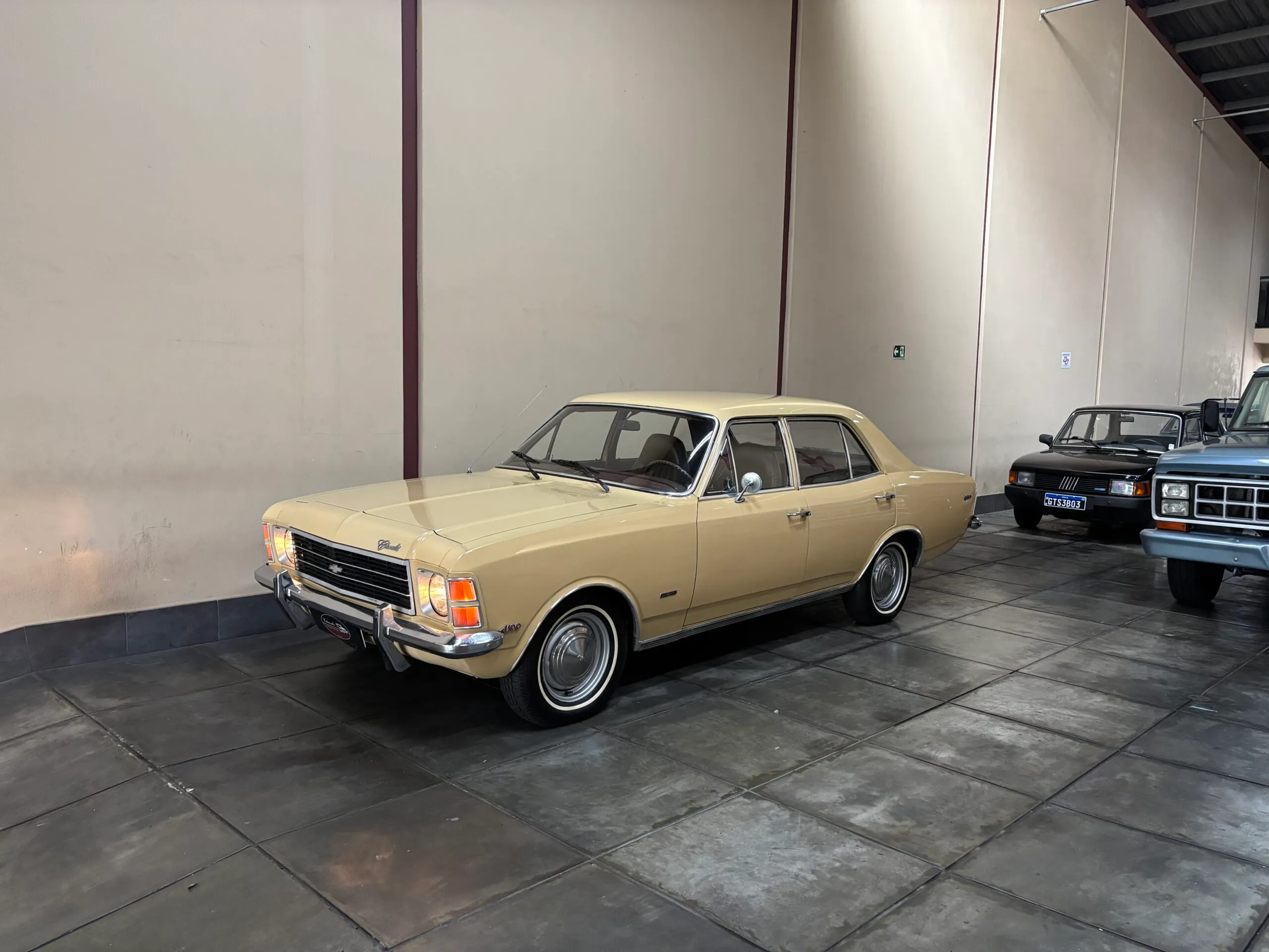 Chevrolet Opala 1976 seis cilindros fotos de carros antigos e mecânica