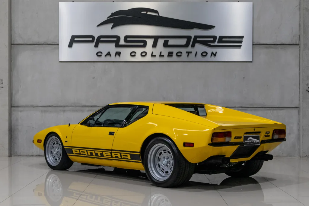 De Tomaso Pantera 1972 durante avaliação para compra
