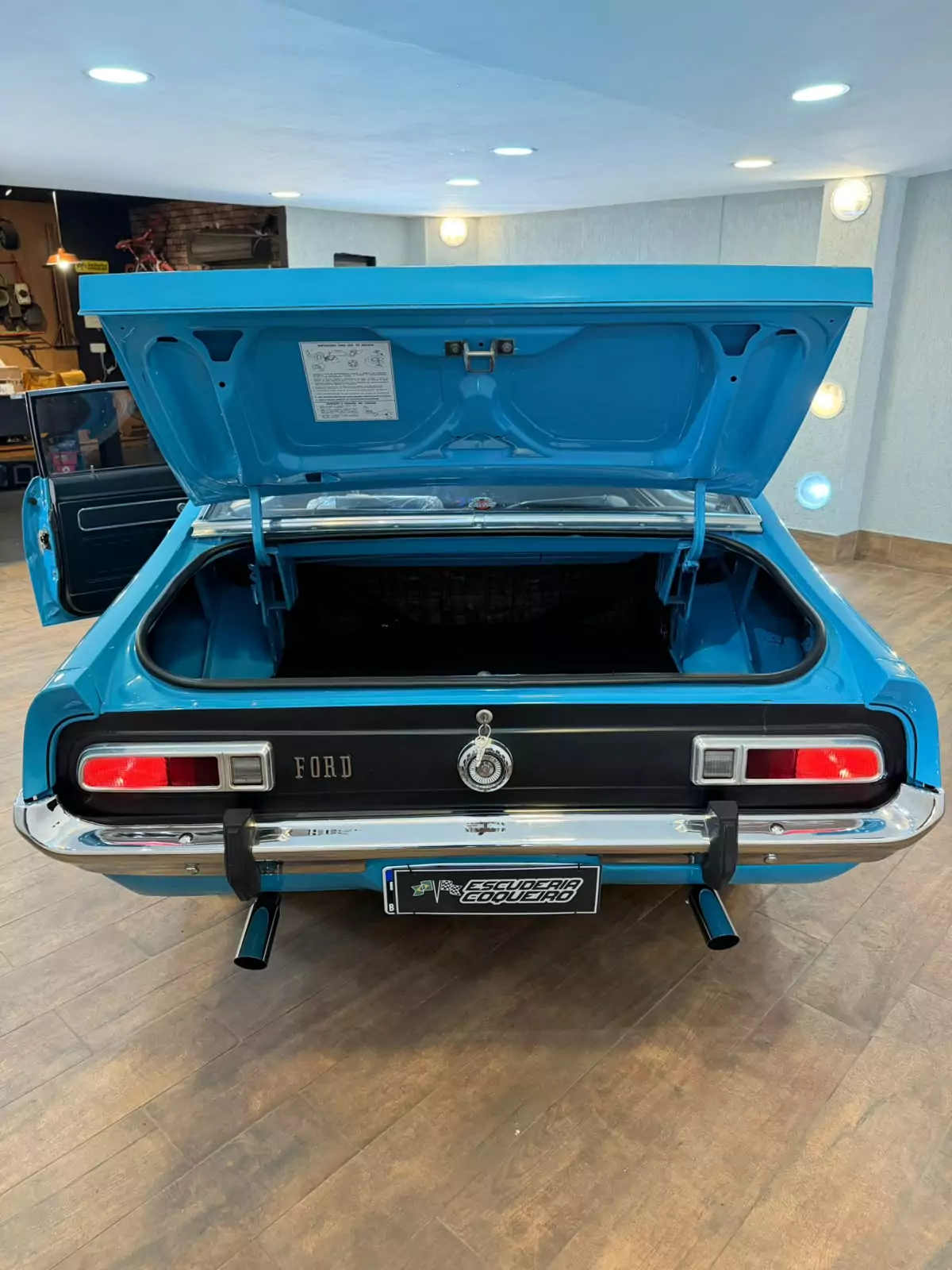 Restauração Ford Maverick 1976