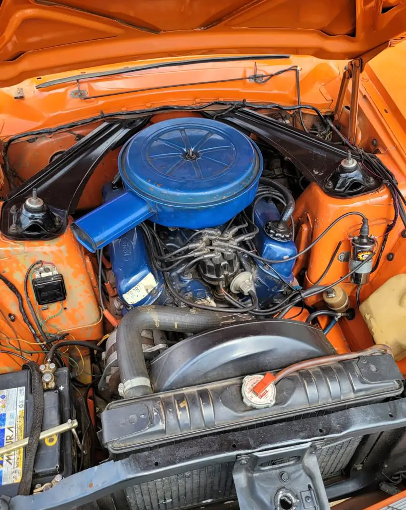 Maverick Super Luxo V8 1974 sedã quatro portas - foto 7