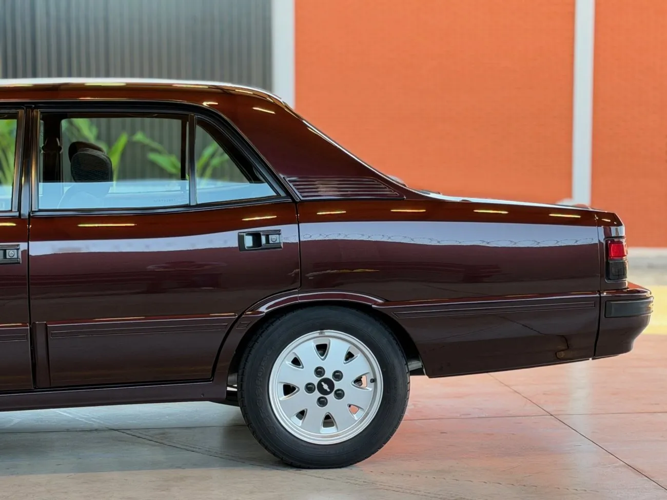 Opala Diplomata SE 1991, área mecânica do exemplar