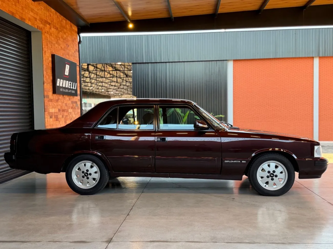 Opala Diplomata SE 1991 automático: os detalhes que revelam um bom exemplar