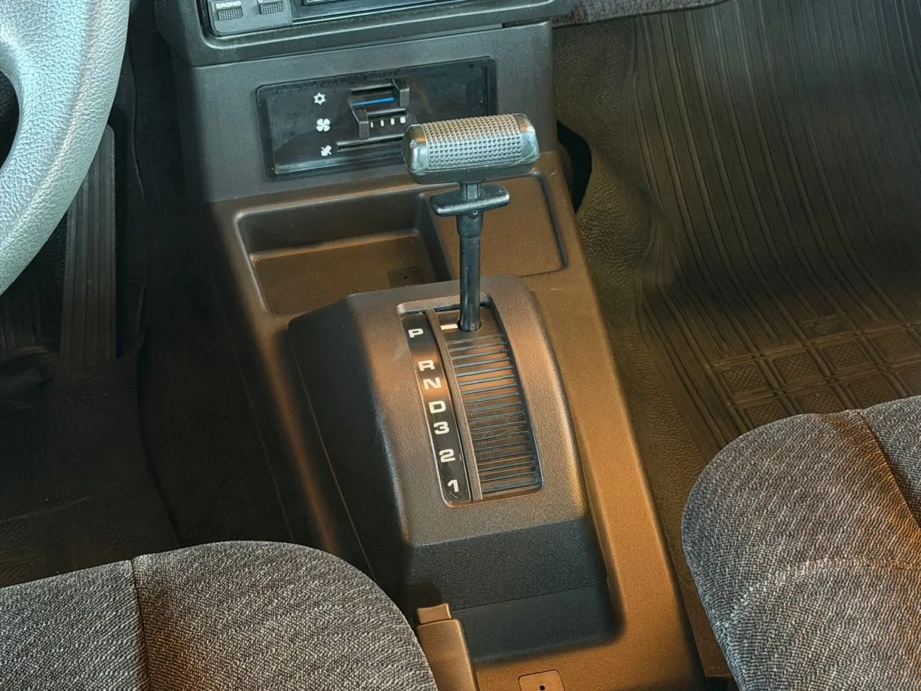 Opala Diplomata SE automático 1991, detalhe de acabamento externo