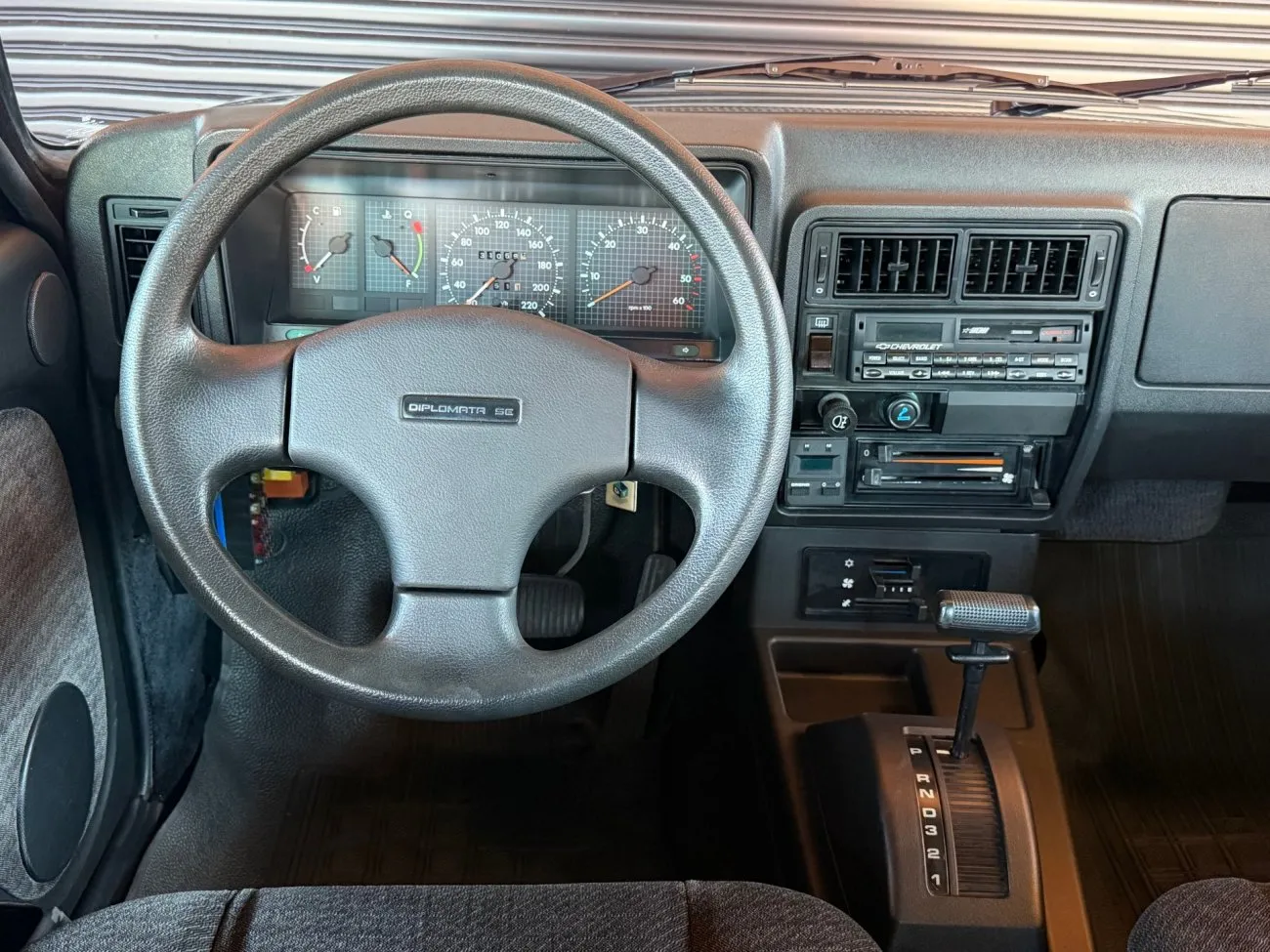 Chevrolet Opala Diplomata SE 1991, inspeção visual de peças específicas