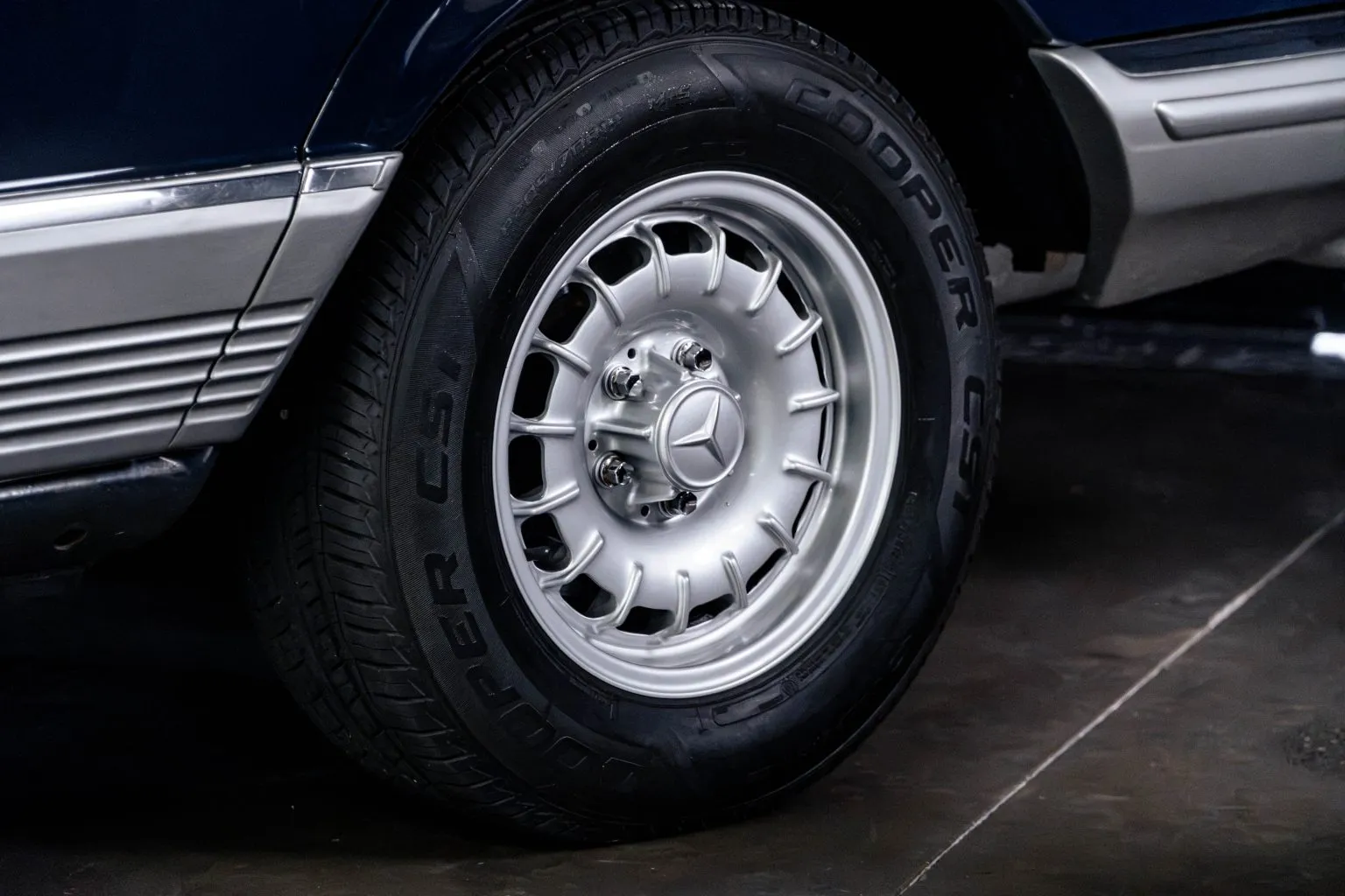 Mercedes-Benz 280 SE 1981 veículo de coleção premium preservado