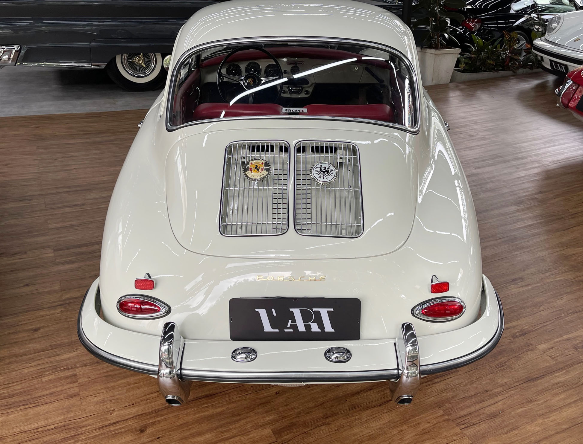 Linhas laterais do Porsche 356 C Coupé 1963
