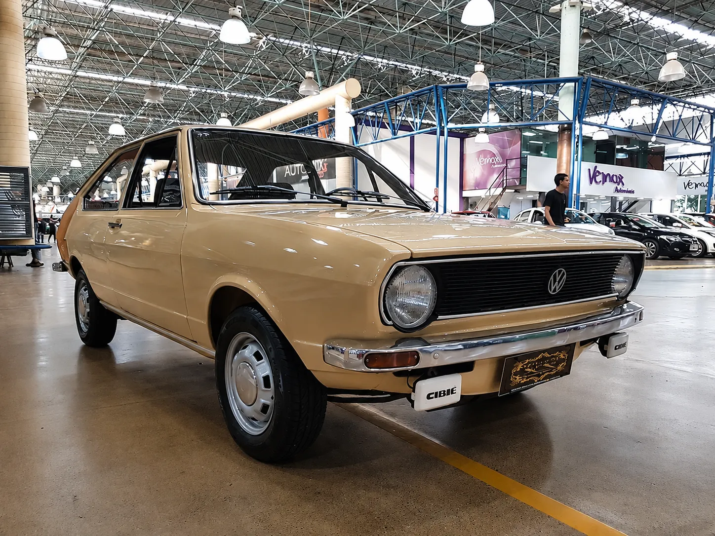 Passat LS 1977 virou clássico, mas há pontos caros que precisam ser vistos antes da compra