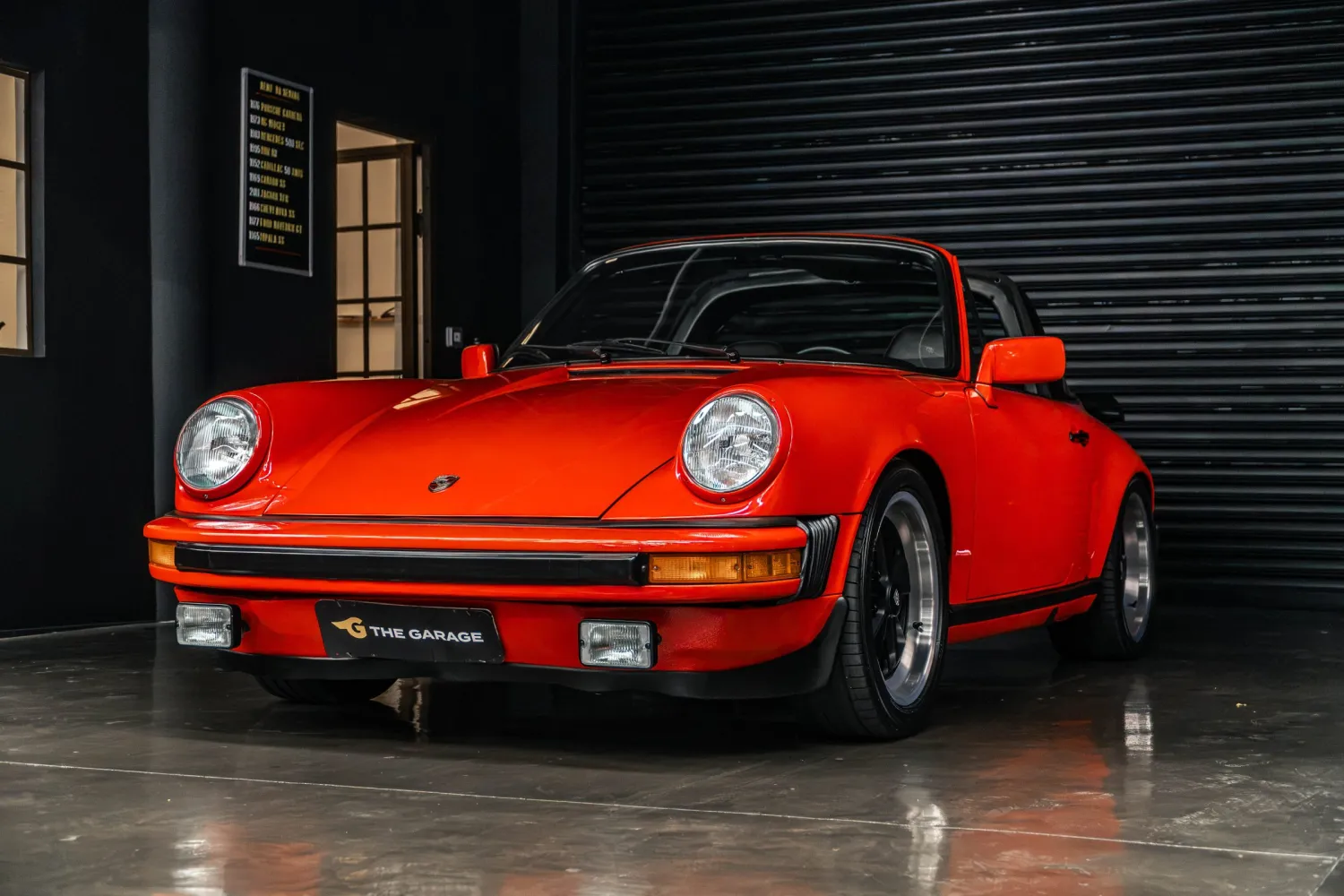 Porsche 911 SC Targa 1980 em análise de conservação