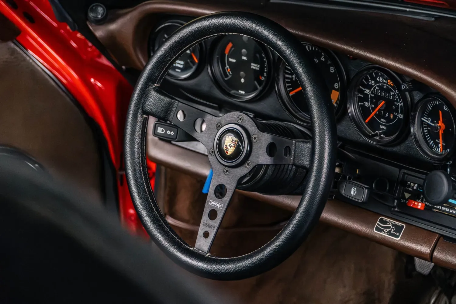 Traseira do Porsche 911 SC Targa 1980