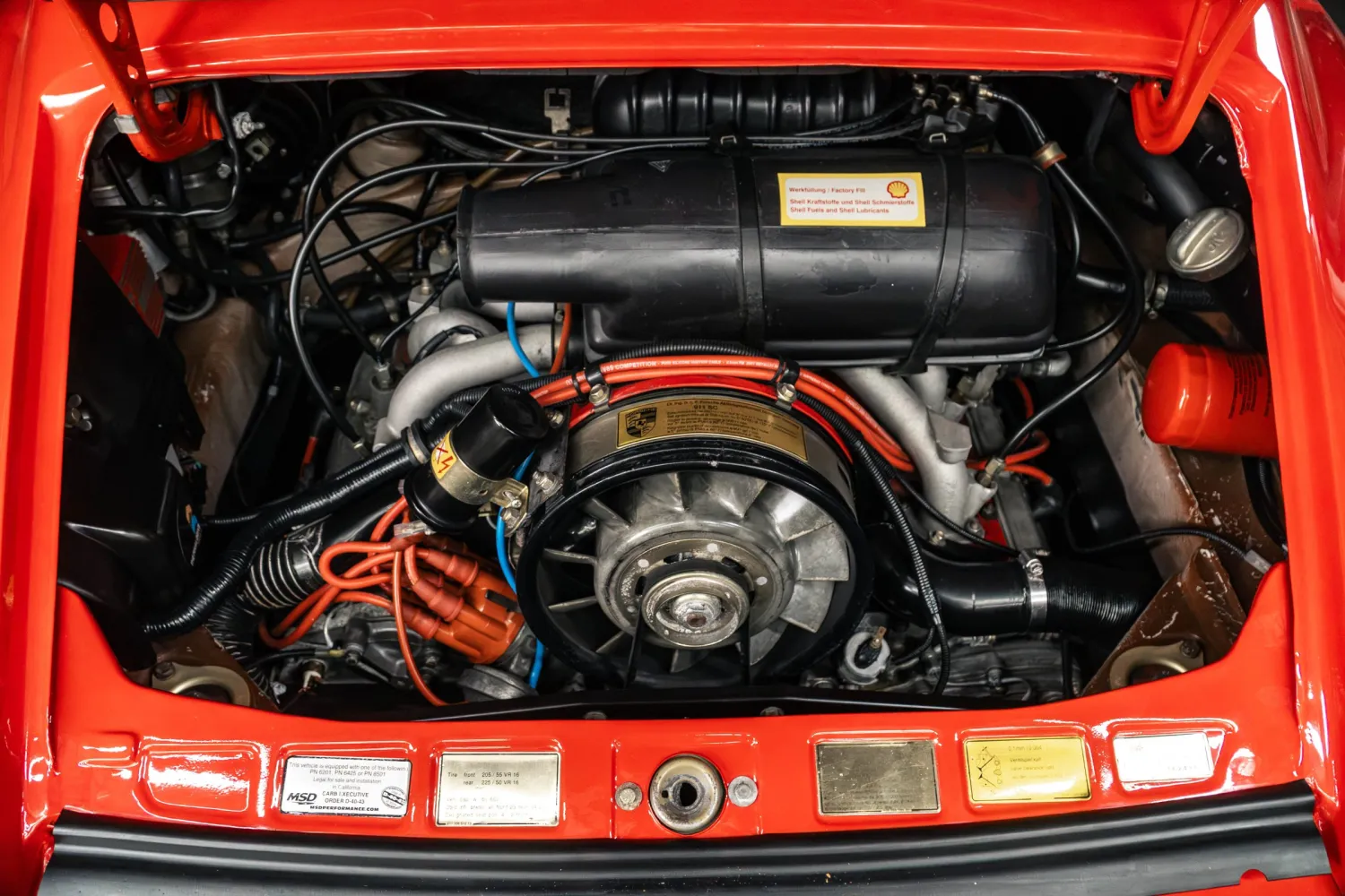 Motor boxer traseiro do Porsche 911 SC Targa 1980