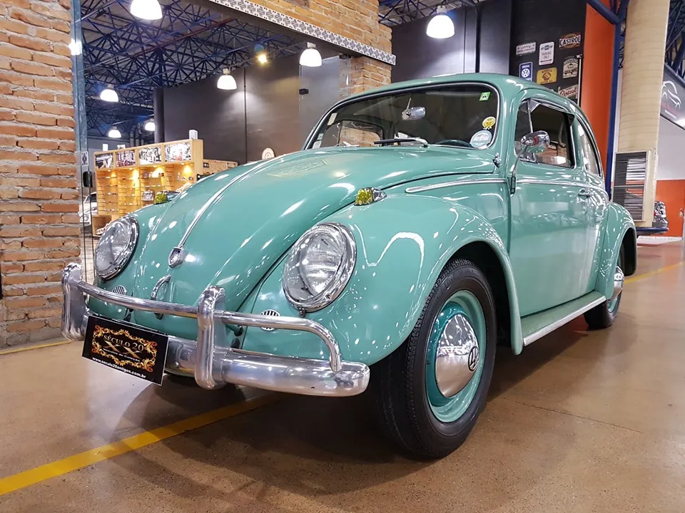 Lateral e caixas de ar do VW Fusca 1962