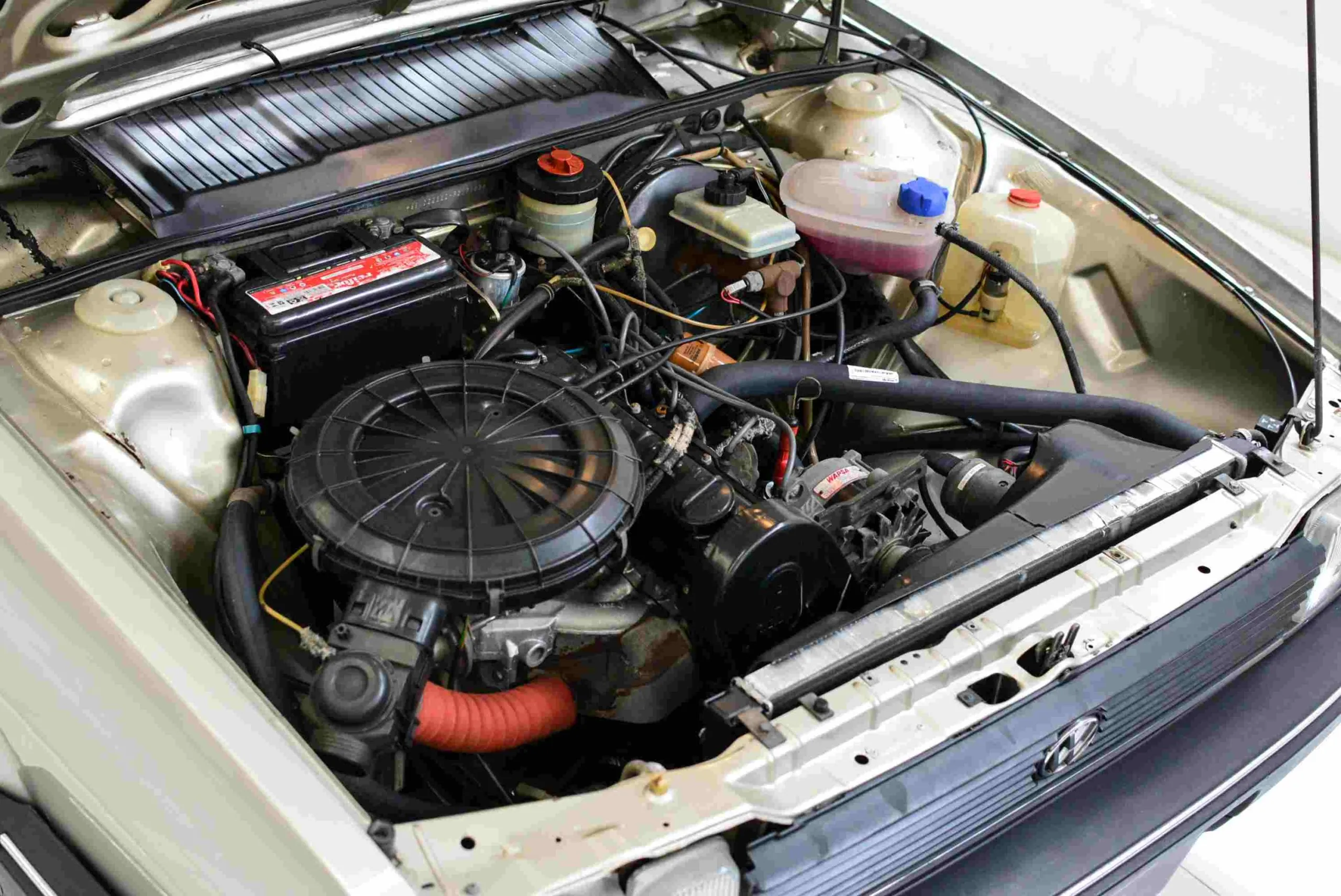 Volkswagen Santana GLS 1987 duas portas