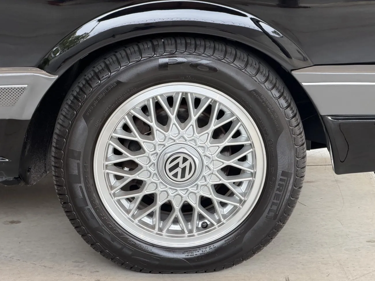 Bancos Recaro e revestimentos internos do VW Voyage Sport 1993