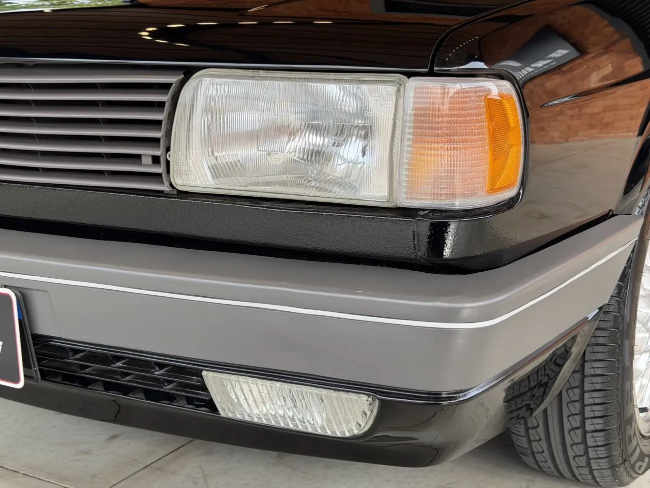 VW Voyage Sport 1993 conservado com aparência original