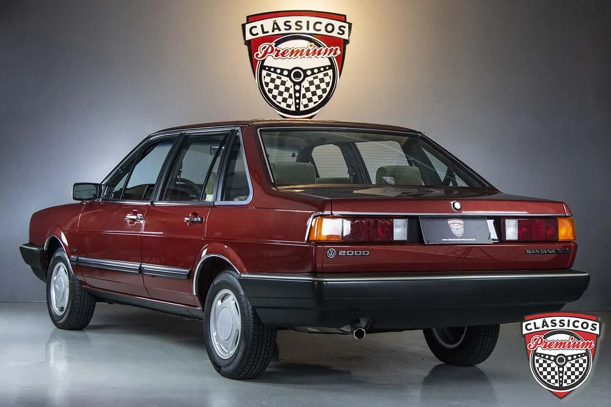 Vista externa do Volkswagen Santana GLS 1989