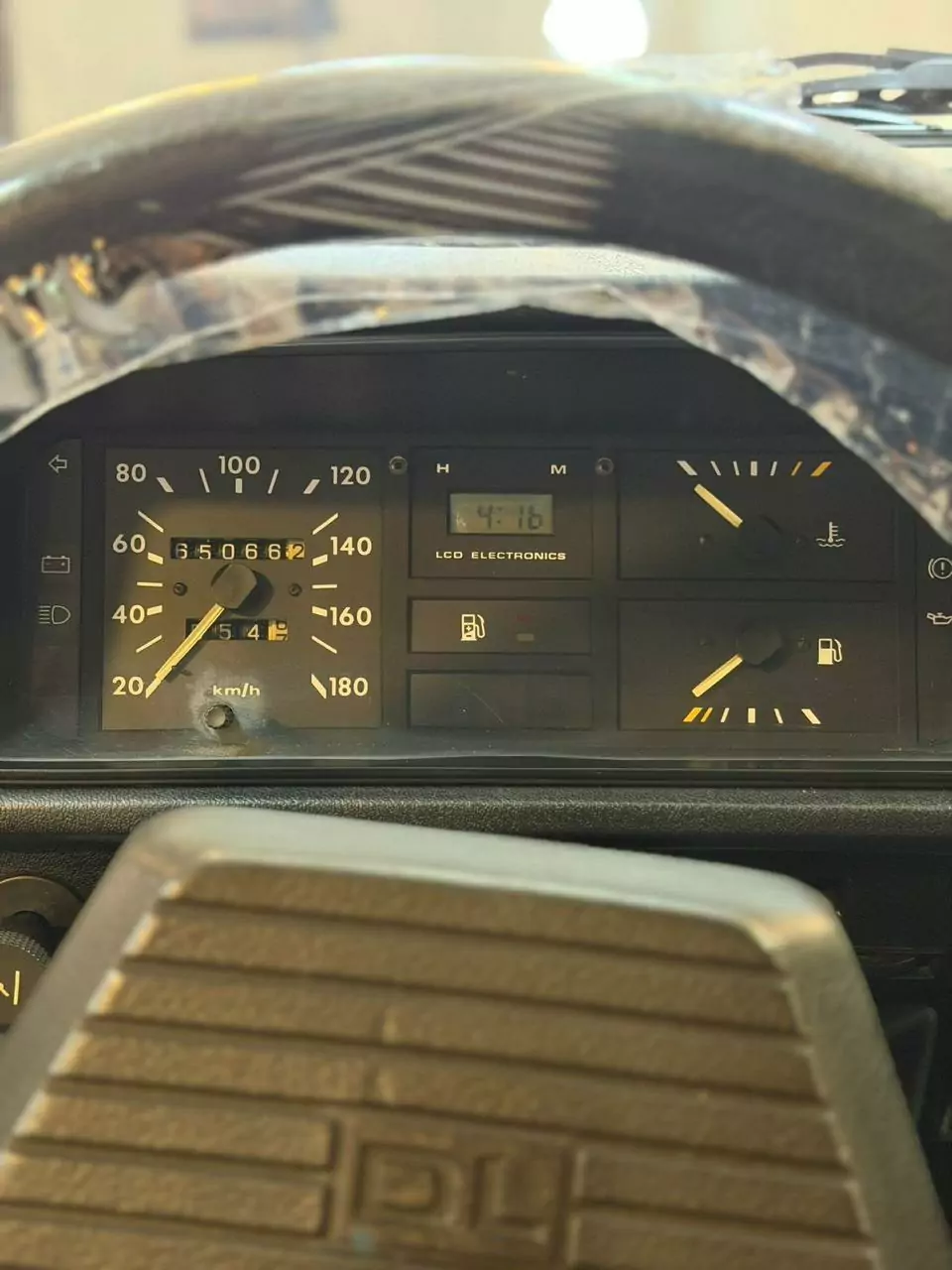 Detalhes finais do Chevrolet Chevette DL 1.6/S 1992