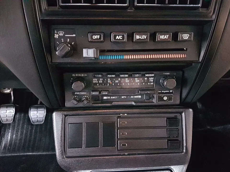 VW Gol GTS 1990 para análise de originalidade e conservação